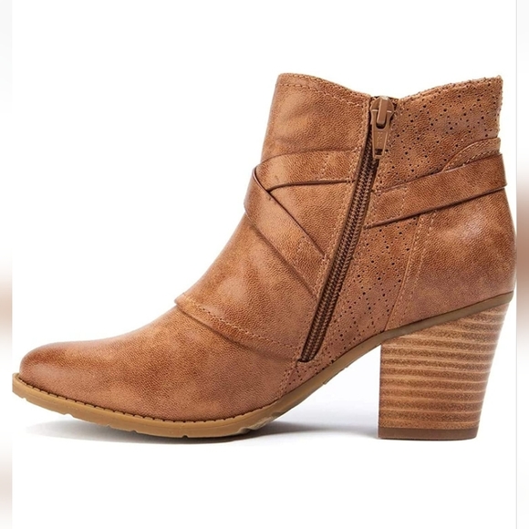 Baretraps Launa Ankle Boots Auburn -7.5 - Picture 3 of 6